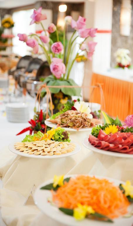 Bac Cuong Hotel Da Nang Zewnętrze zdjęcie